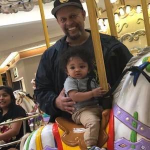 Meet your Posher, Lloyd